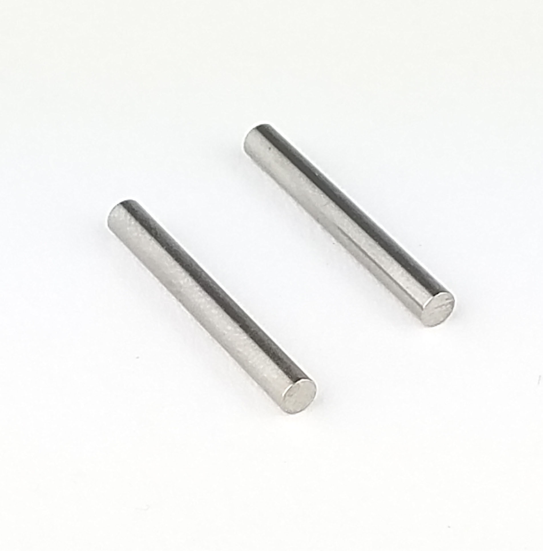 TITANIUM FRONT OUTER HINGE PIN (2) Custom Works RC